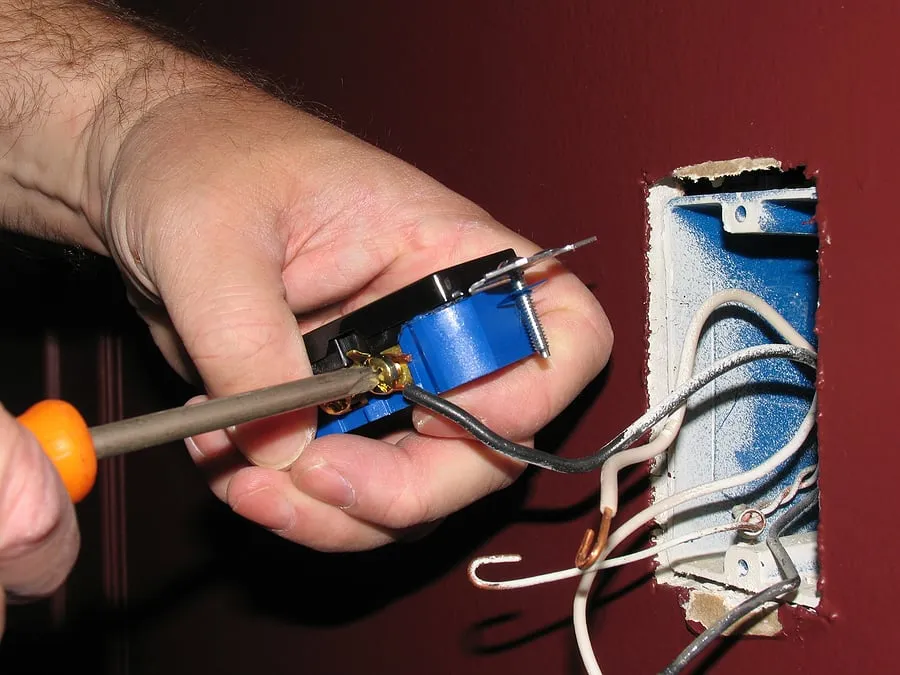 Slide of Waldo Ave Electrical