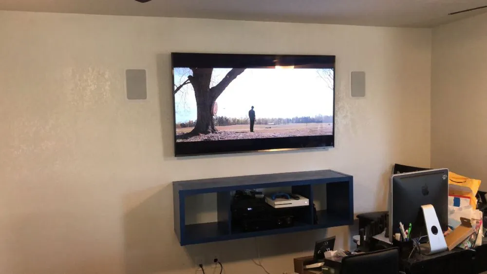 Slide of Wall mount pros