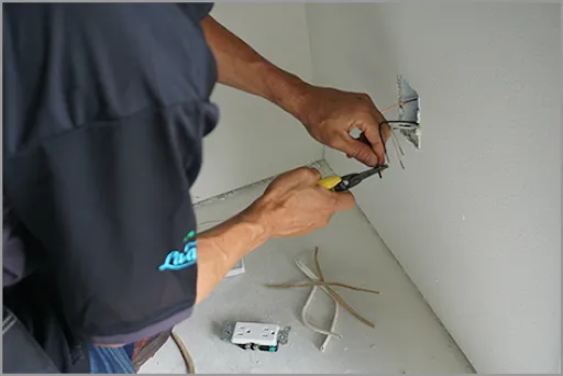 Emergency electrician providing wiring installation in , 