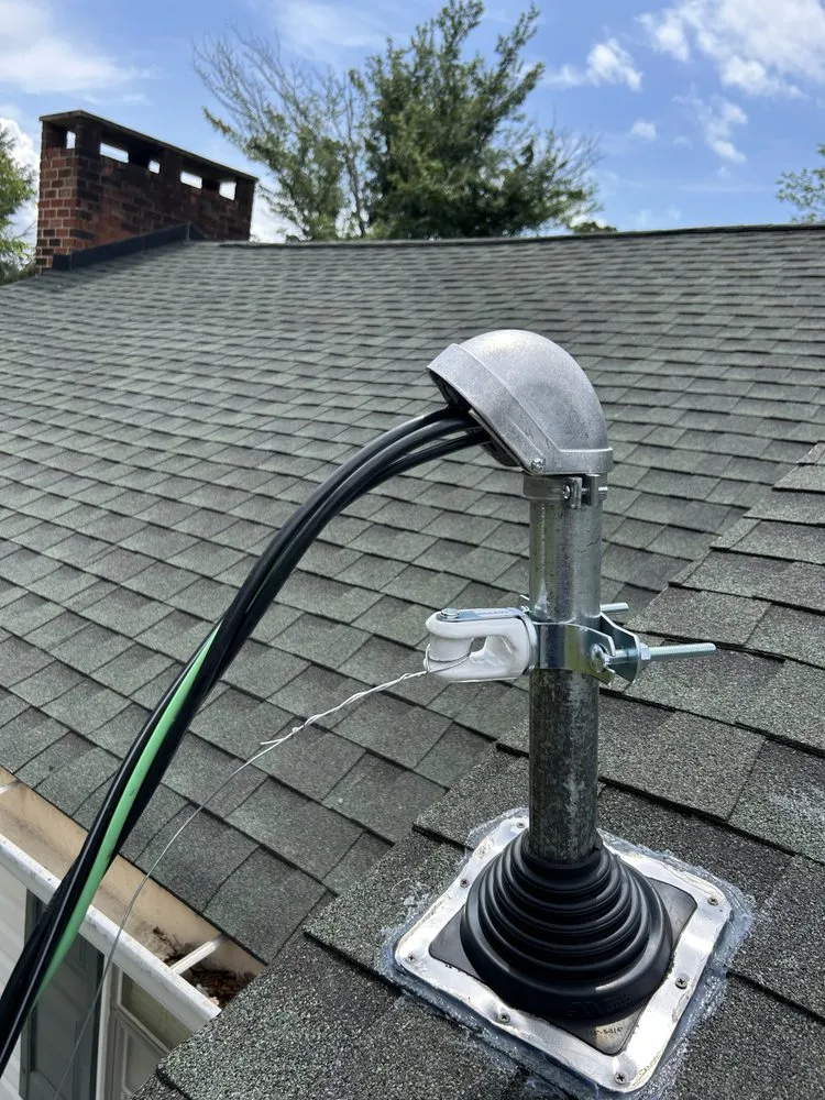 Slide of Walt’s Electric, Renovation and Remodeling