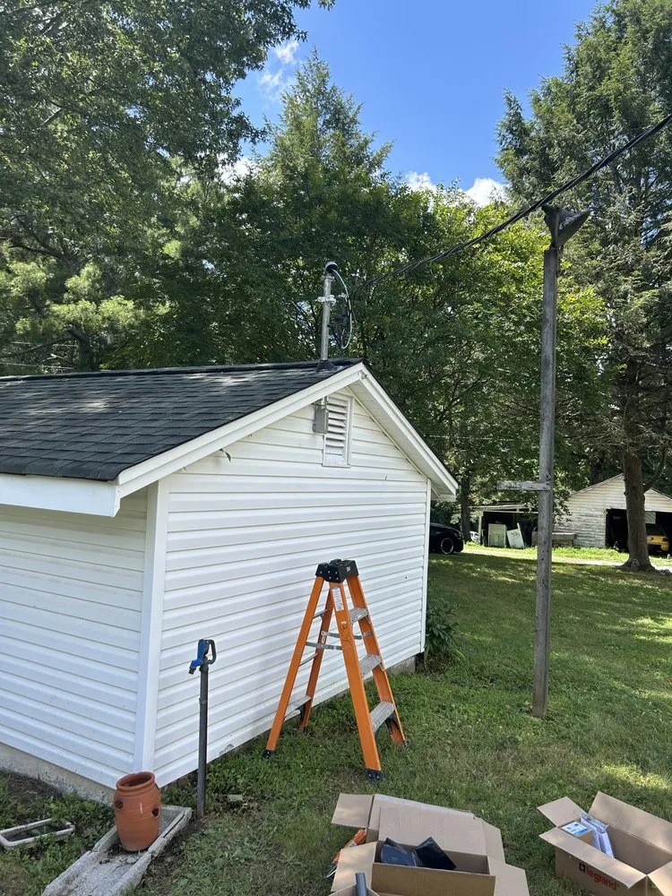 Slide of Walt’s Electric, Renovation and Remodeling