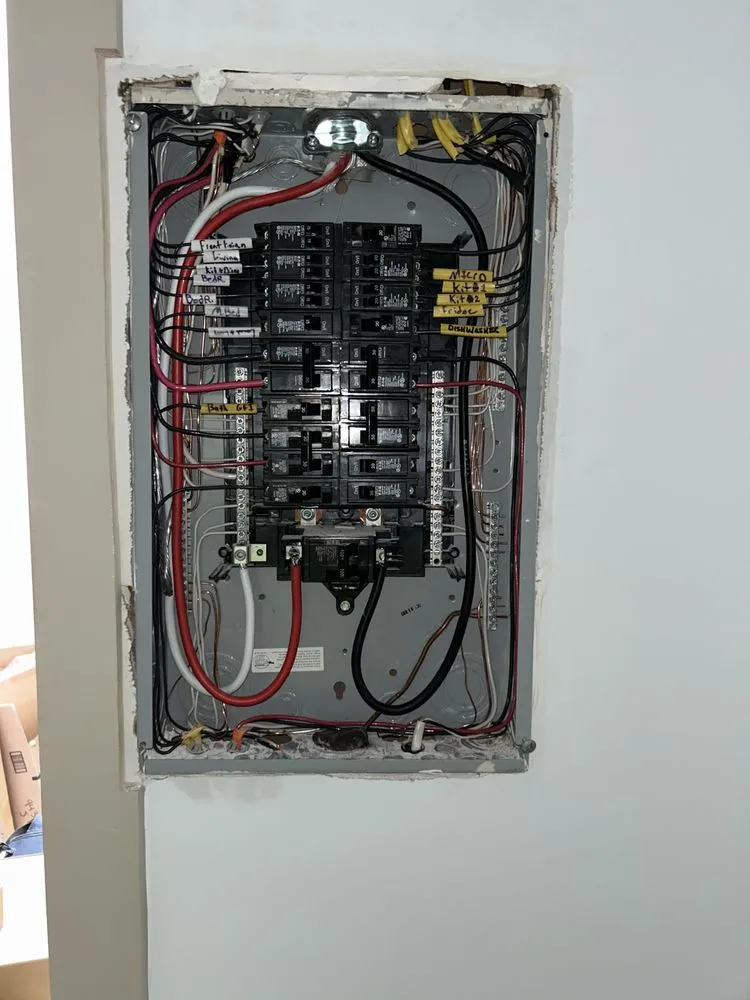 Slide of Walt’s Electric, Renovation and Remodeling