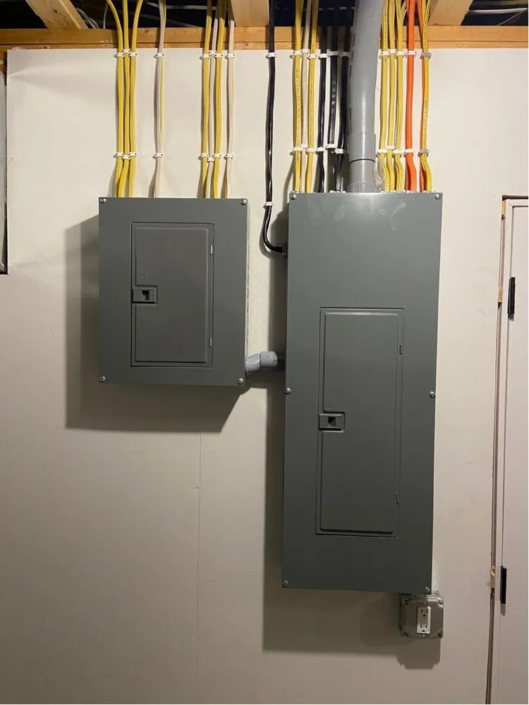Expert circuit breaker repair in Hawkeye, IA by Walvatne Electric