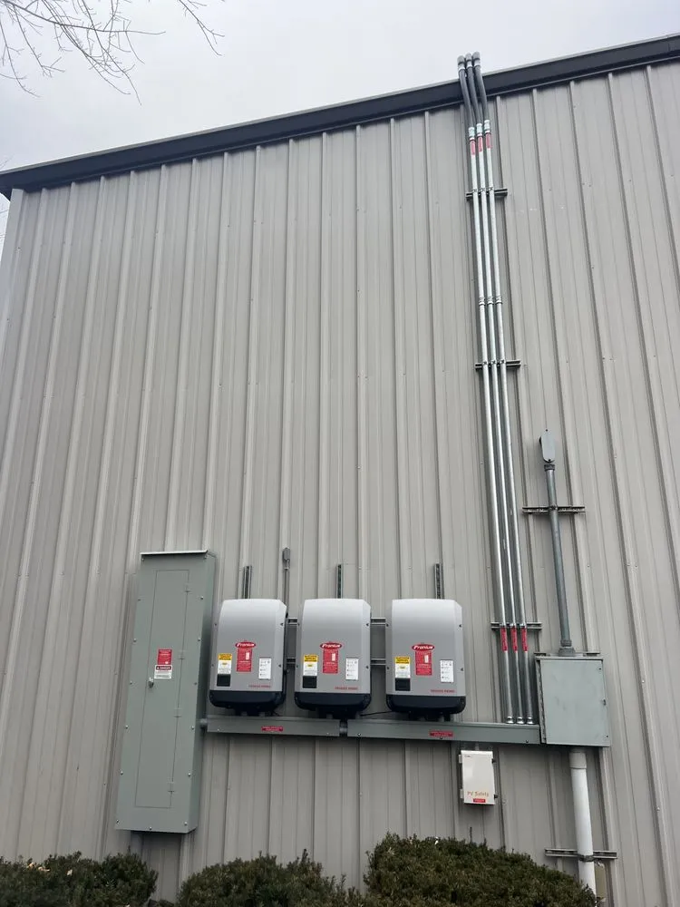Licensed panel upgrade experts serving Hawkeye, IA - Walvatne Electric