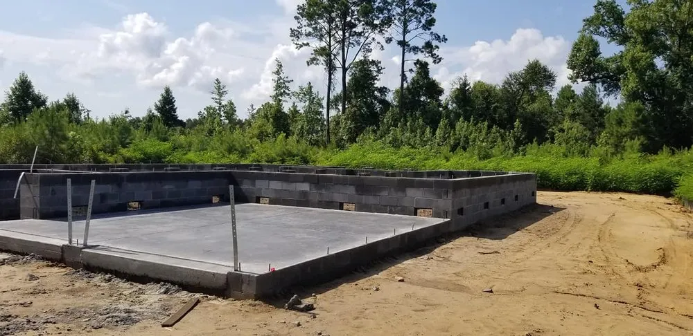 Slide of Wando Builders