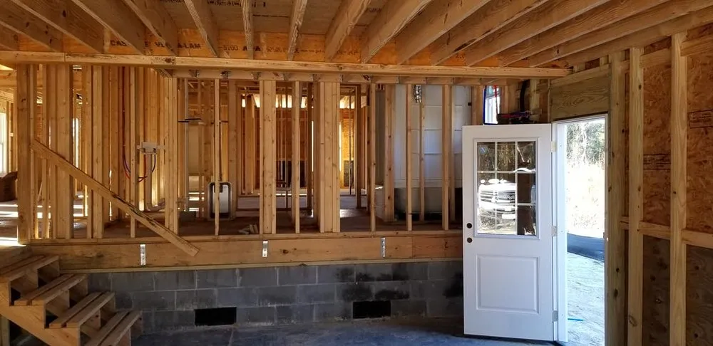 Slide of Wando Builders