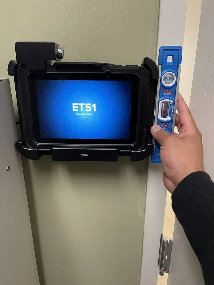 Slide of Wands and Hammers Tech