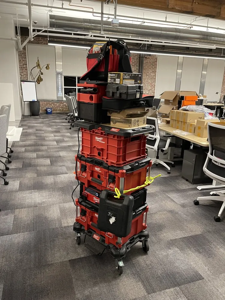 Slide of Wands and Hammers Tech