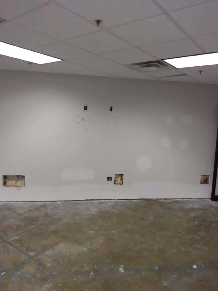 Trusted electrician providing lighting installation in , 