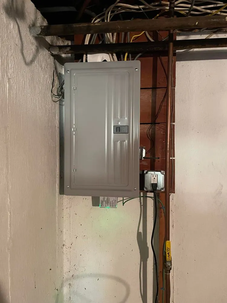 Emergency emergency electrical service experts serving ,  - Warren Industries