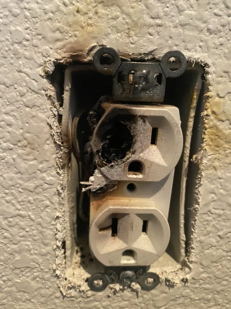 Slide of Watt-Up Electric