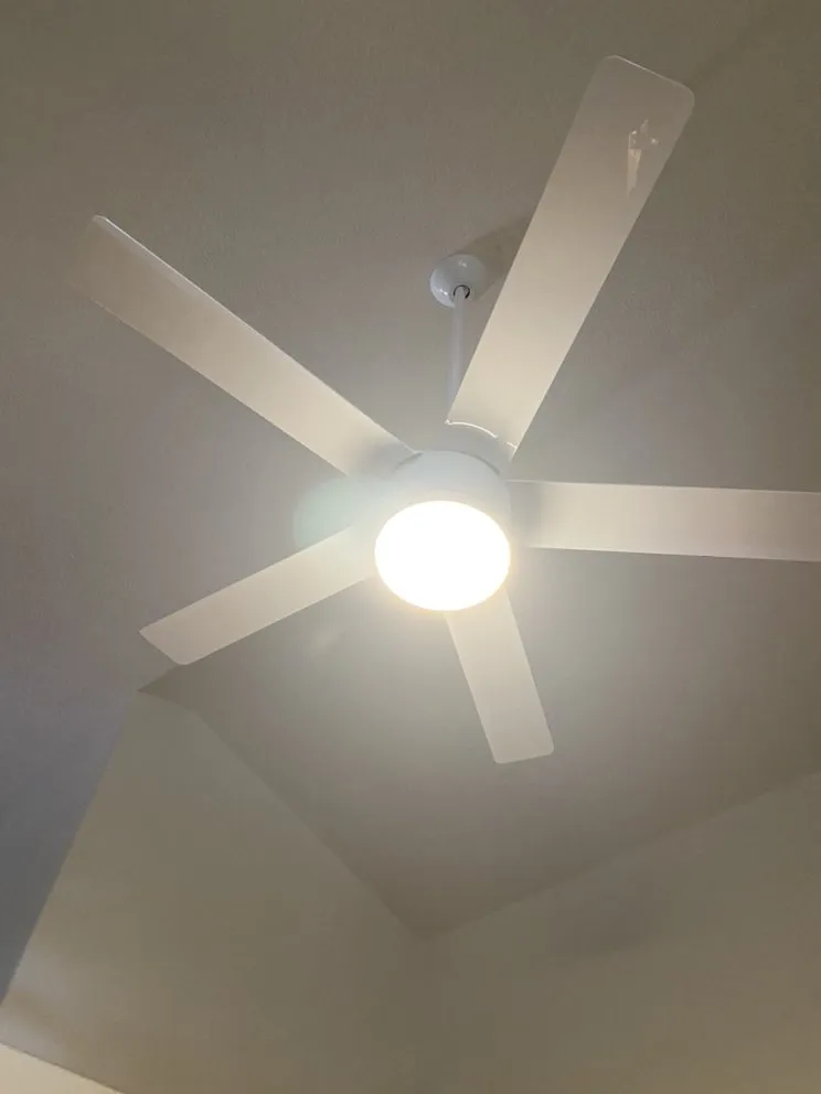 Slide of Watt-Up Electric