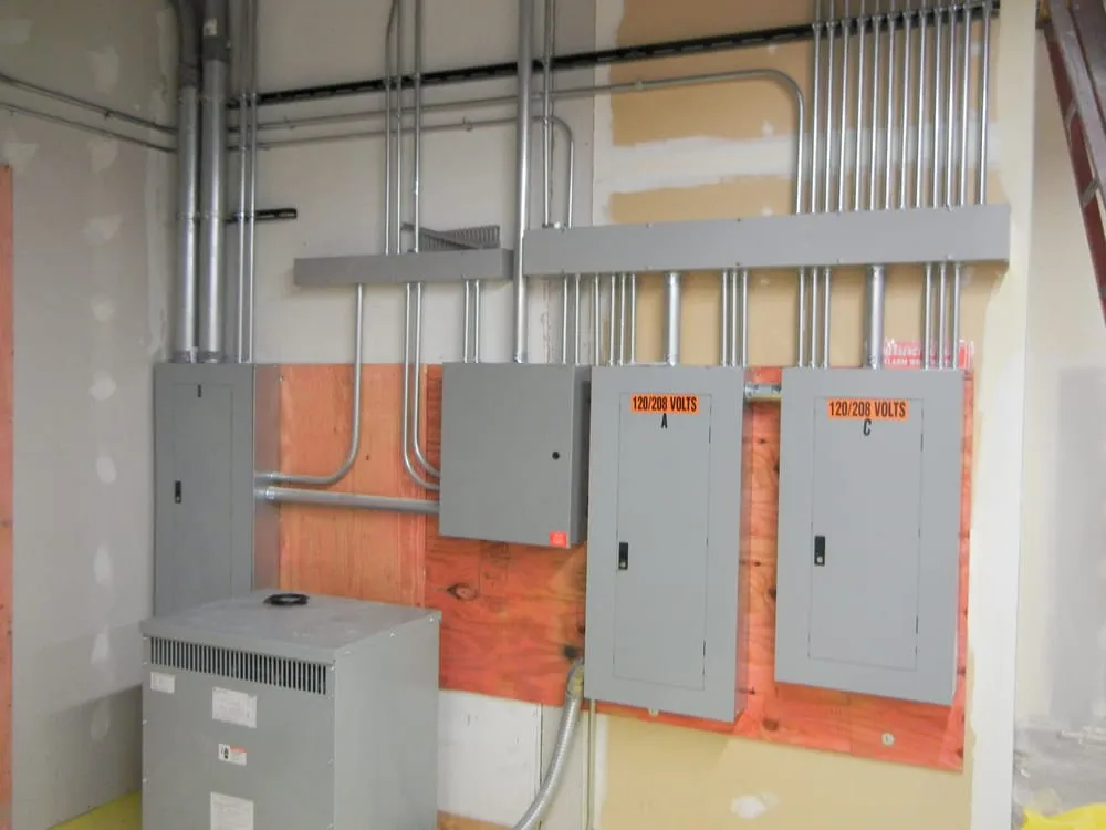 Affordable electrical service for homes in emergency electrical service,  by 