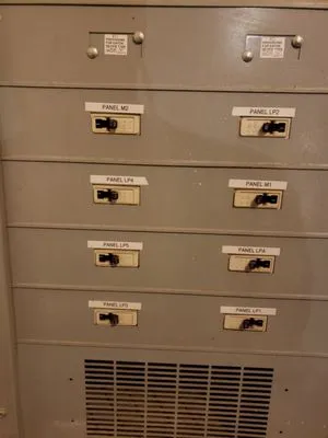 Watts-On Electric Logo