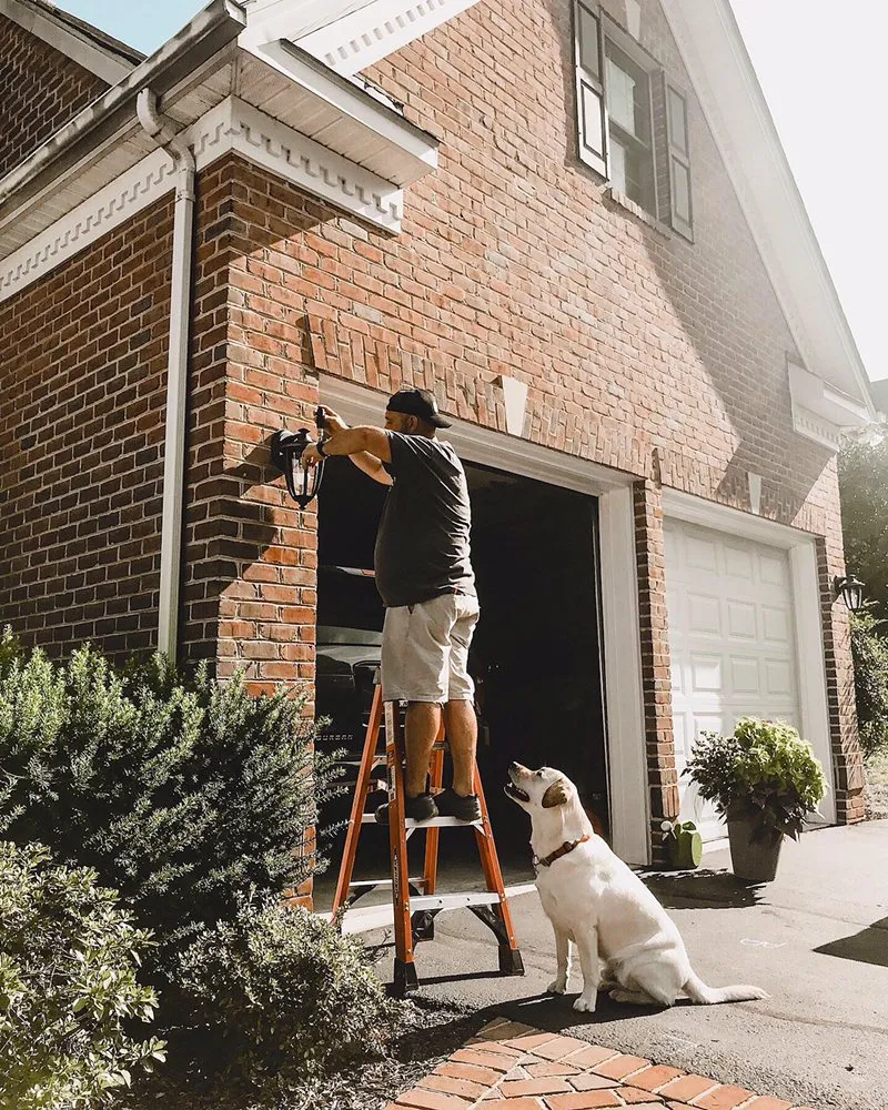 Slide of Watts Up Electric