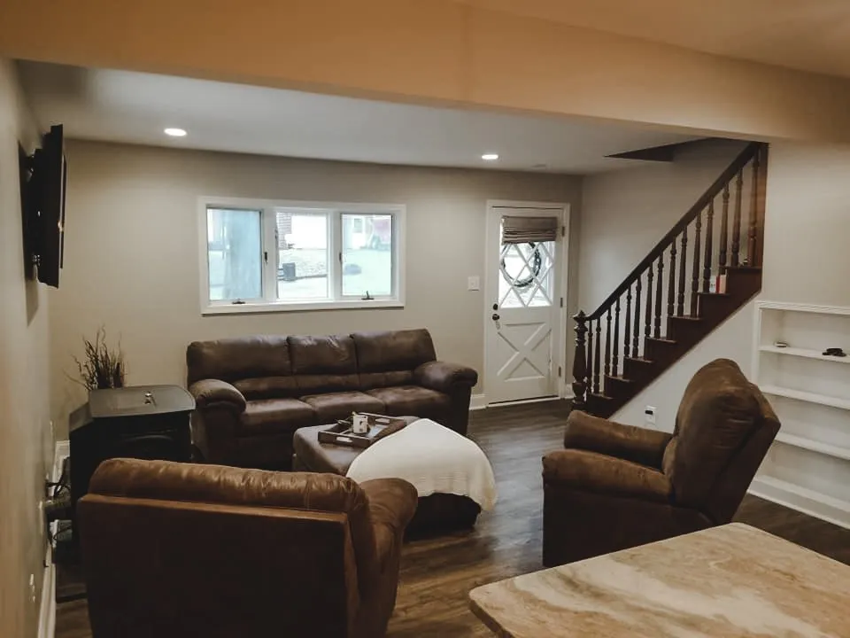 Slide of Watts Up Electric