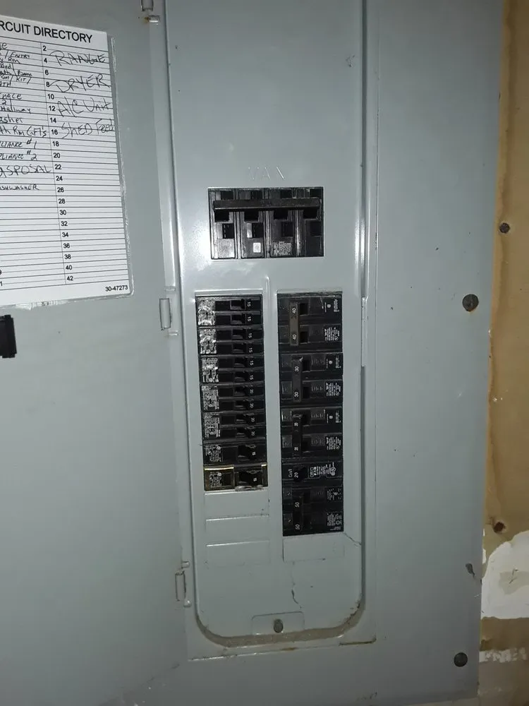 Slide of Watts Up Electric