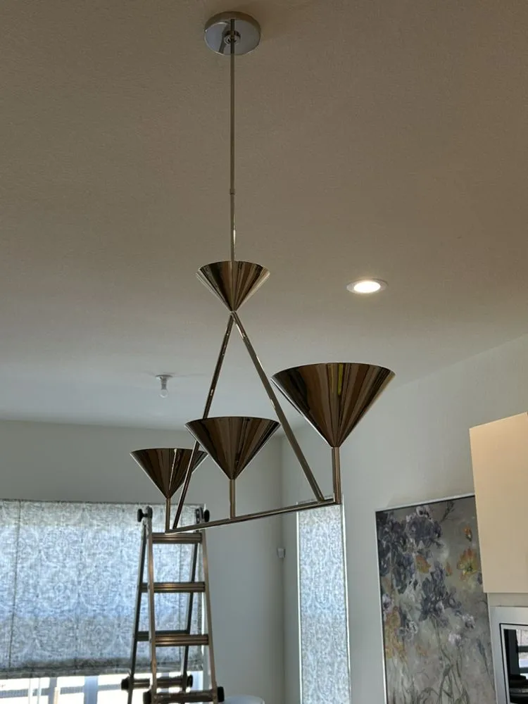 Slide of Watts Up Electric