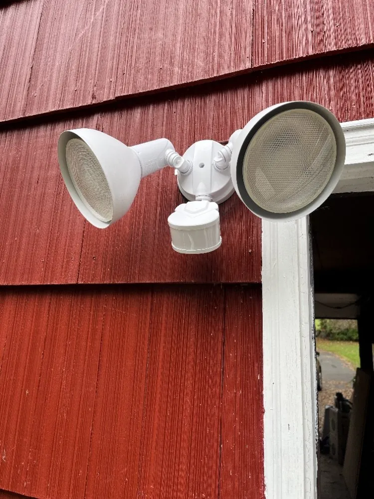 Slide of Watts Up Electric