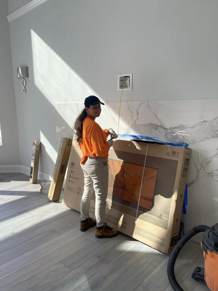 Slide of Watt’s Up Electric