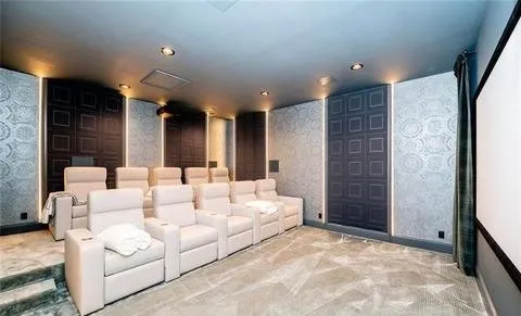 Slide of Watt’s Up Electric