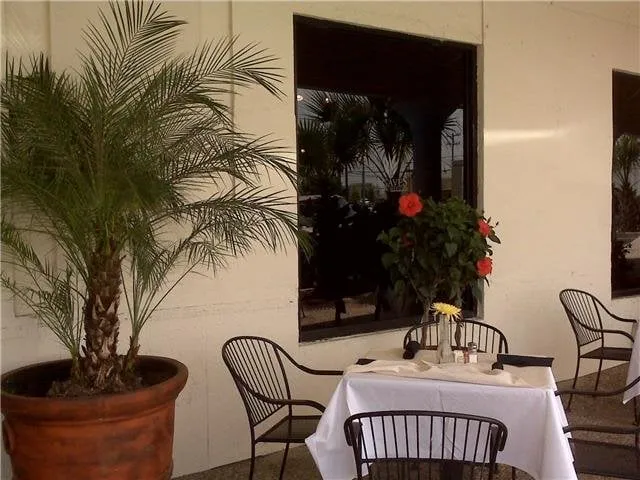 Slide of Watt’s Up Electric