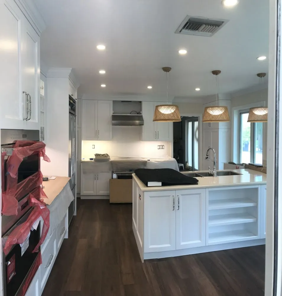 Slide of Watt’s Up Electric