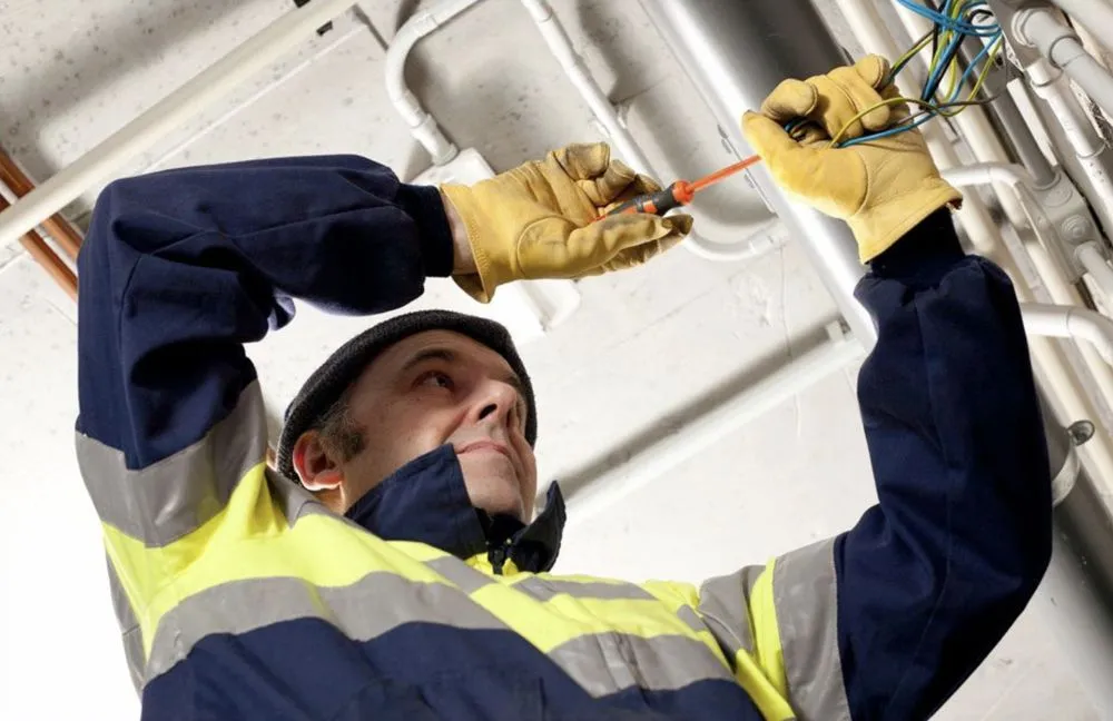 Slide of Waugs Electric Service