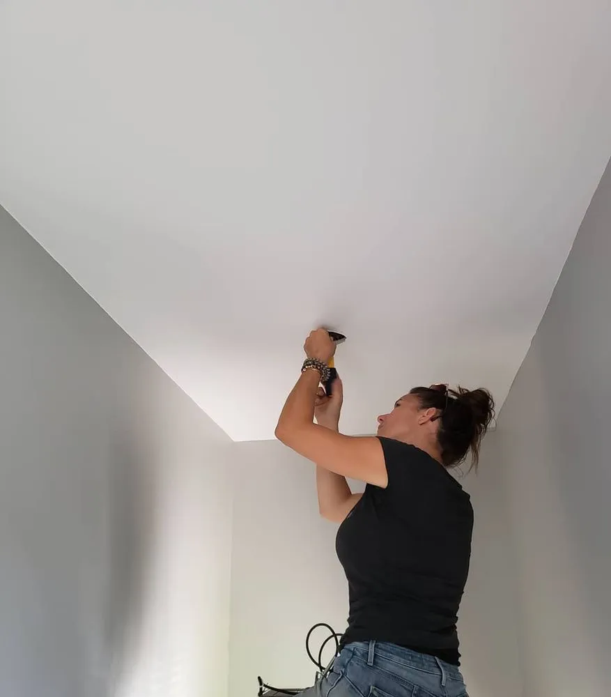 Slide of Waukegan Licensed Electricians