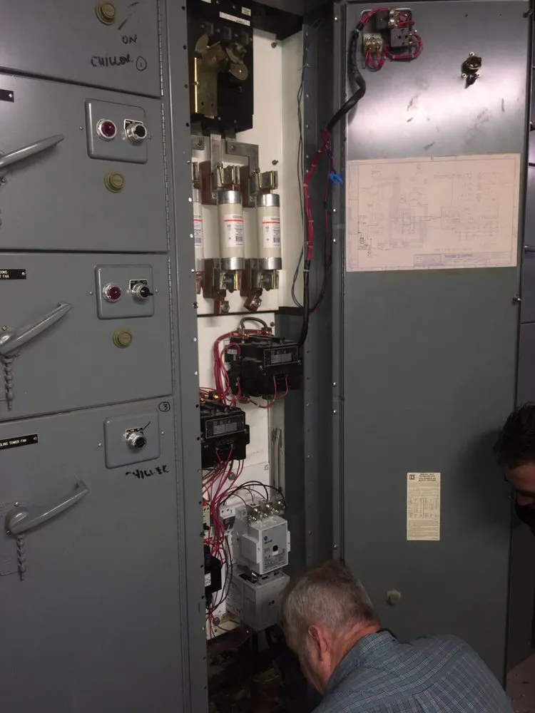 Slide of Waveform Electrical