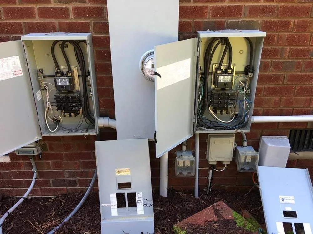 Slide of Wayne Electric