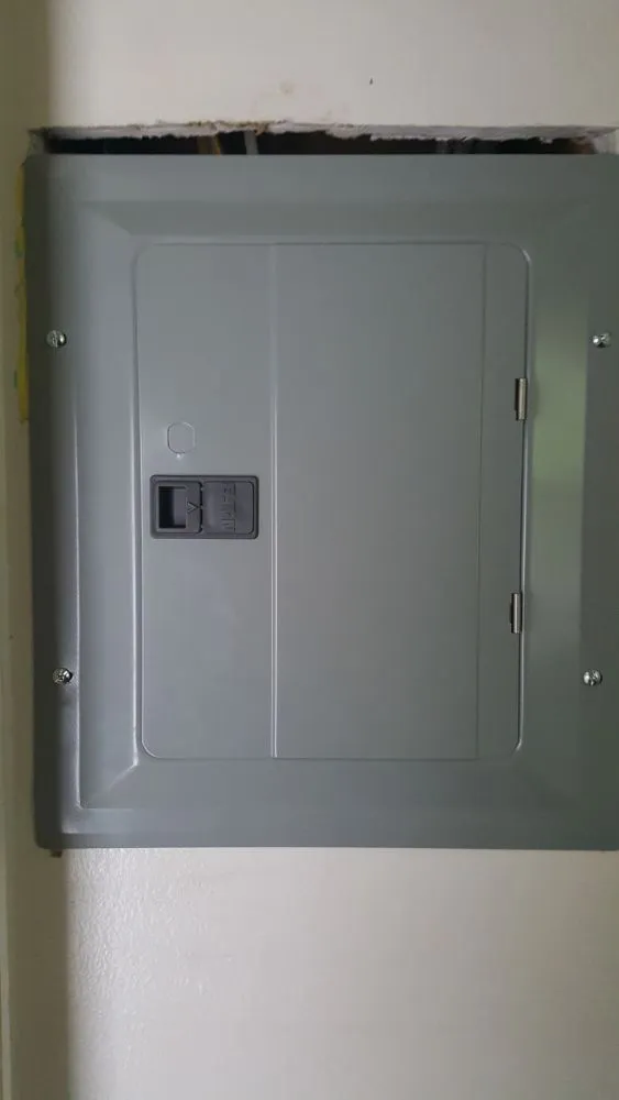 Certified electrical repair experts serving ,  - Wayne's Electrical and Handyman Services