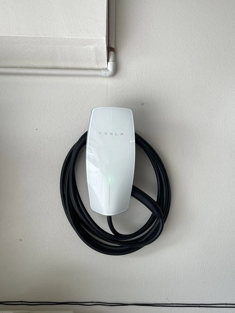 Slide of We-Wagner Electrical