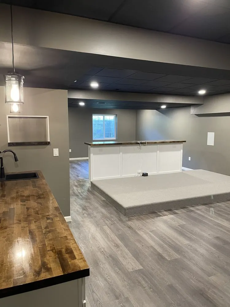 Slide of Webb Customs