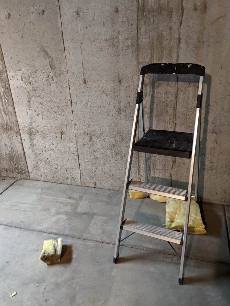 Certified electrical service for homes in emergency electrical service, by