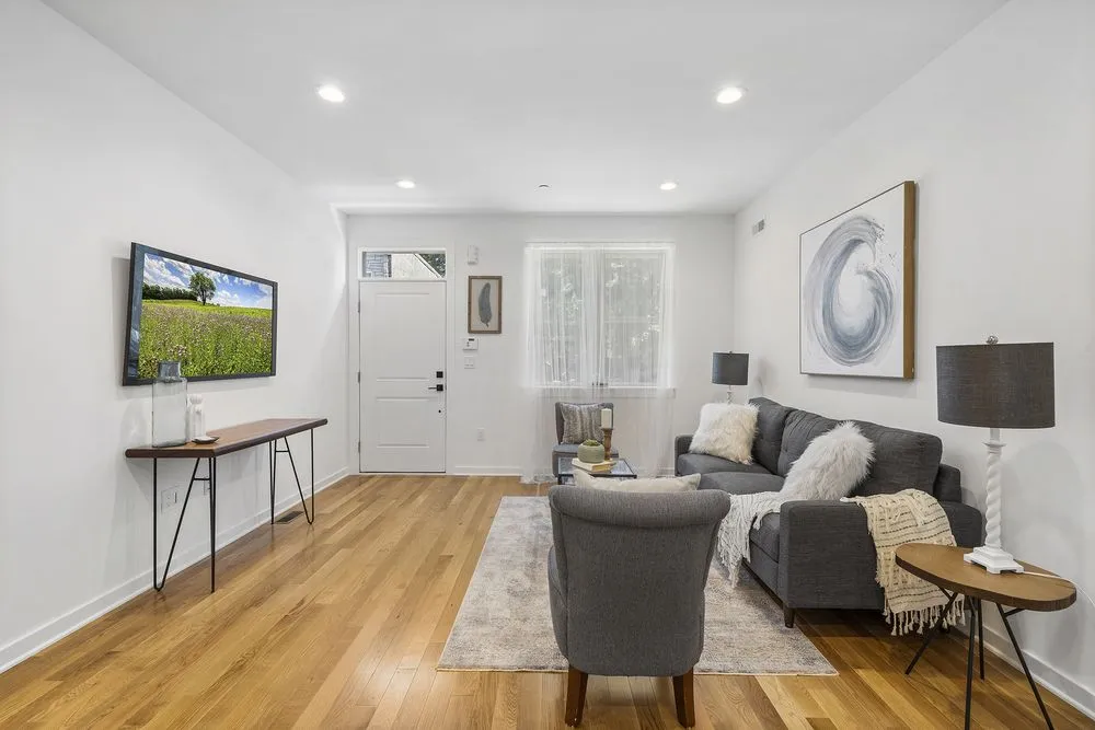 Slide of Weinstein Electric