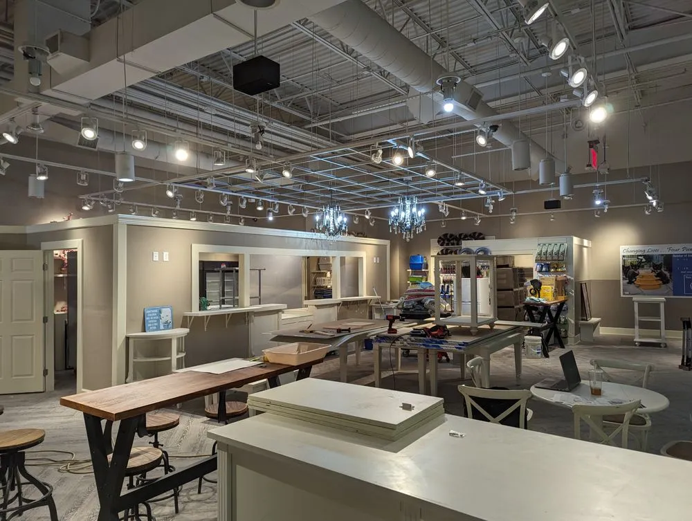 Reliable emergency electrical service service in ,  - Wellson Wiremen