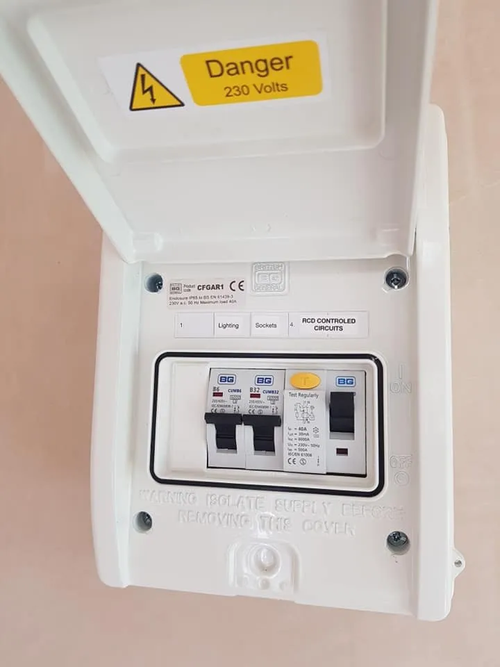 Slide of Wellwood Ave Electricians