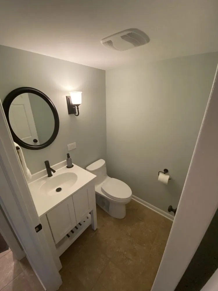 Professional electrician providing emergency electrical service in Mount Prospect, IL - Welter Home Services