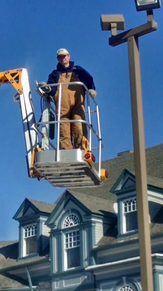 Slide of Wendt Services