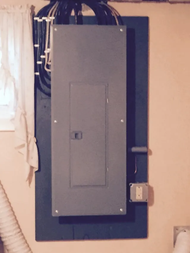 Slide of Wentzel Electrical Services