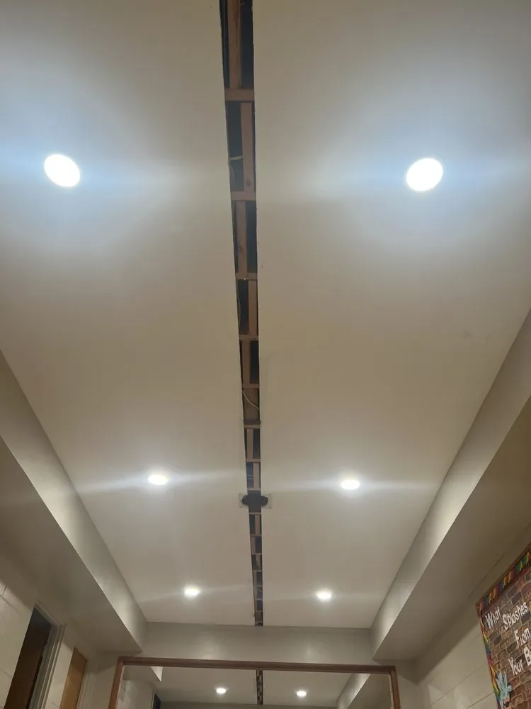 Licensed lighting installation experts serving Hartford, TN - Wes Electric