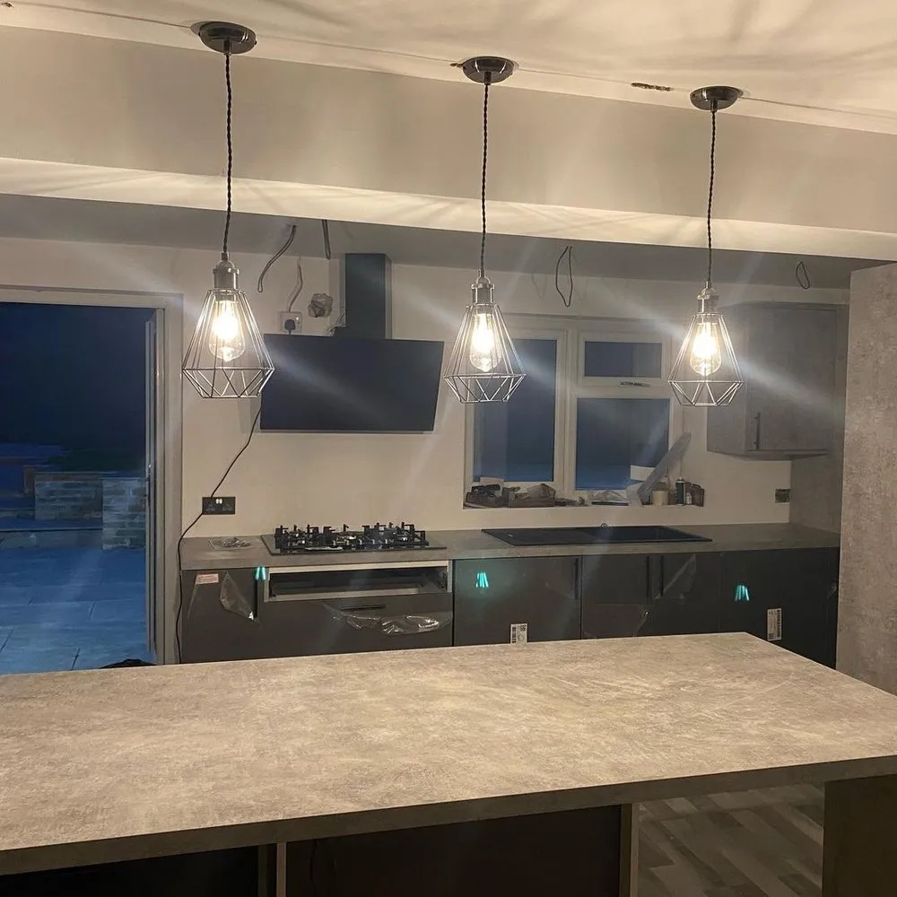 Slide of West Beyer Emergency Electrician