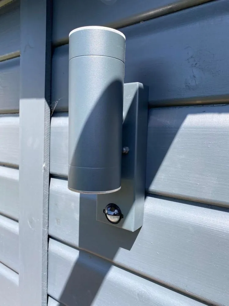 Slide of West Carson 24 Hour Electrician