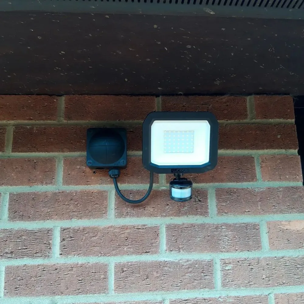 Slide of West Garfield Park 24 Hour Electrician