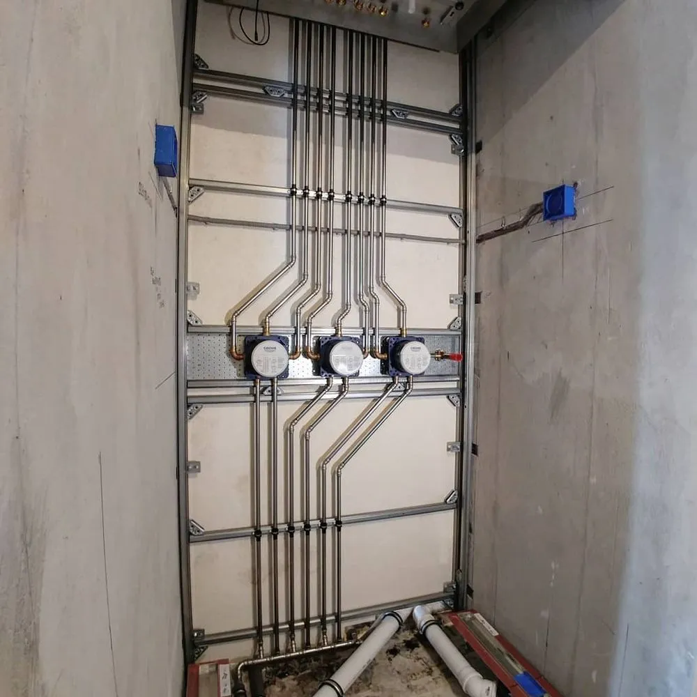 Slide of West Lakeview Electrician