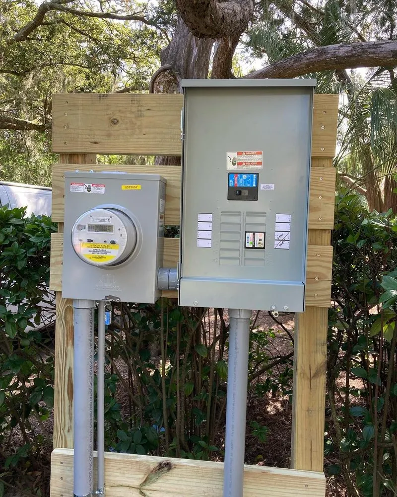 Slide of West Roseland 24 Hour Electrician