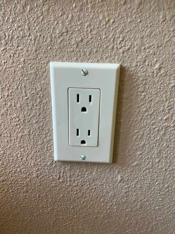 Slide of Western Ave Master Electrician