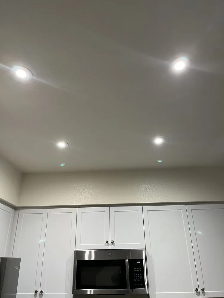 Slide of Western Star Electric