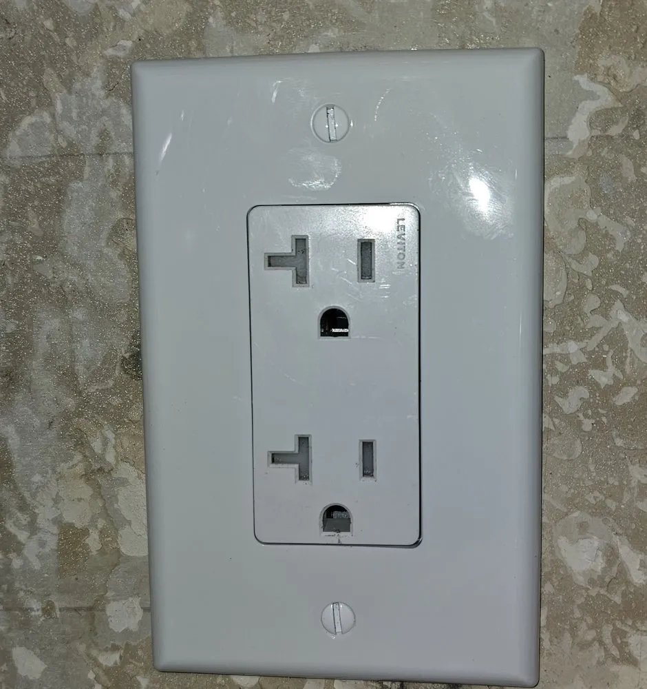 Slide of Western Star Electric